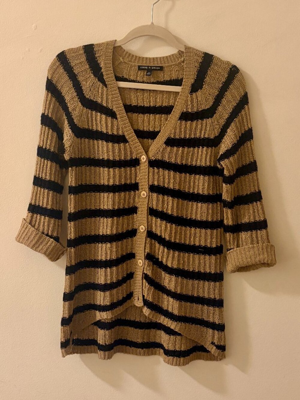 Black & Tan Striped Sweater Textured ¾ Sleeves V-Neck Buttons Relaxed Woman’s M